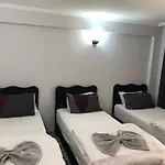 Reydel Hotel 2*