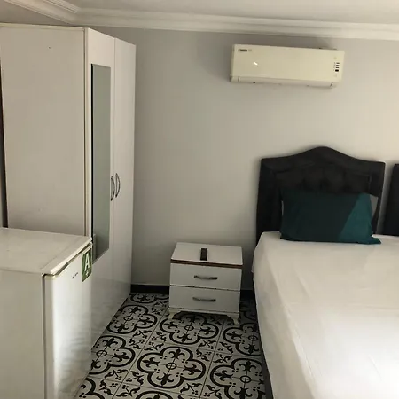 Reydel Hotel
