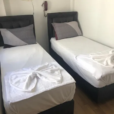 Reydel Otel 3*