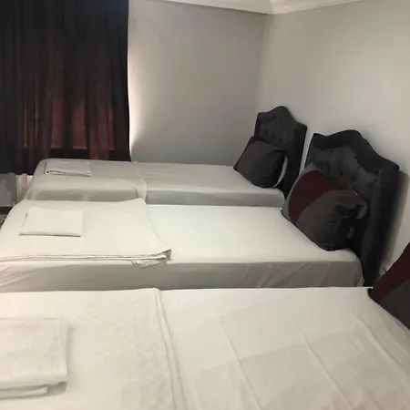 雷德尔酒店 酒店 2*